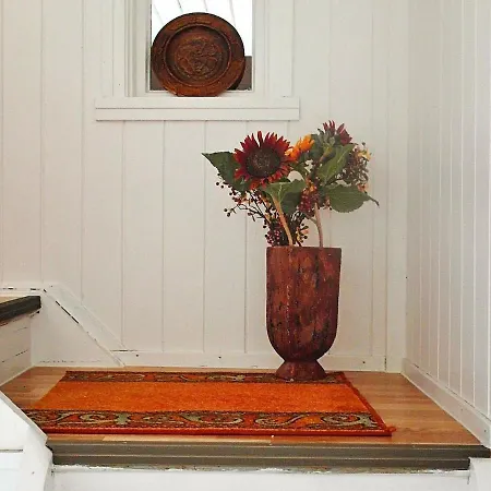 Holiday home Four-bedroom In Arnoyhamn *