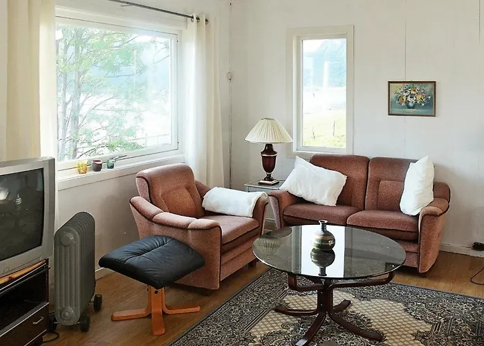 8 Person In Arnoyhamn Ferienhaus *