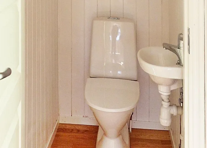 8 Person In Arnoyhamn Ferienhaus *